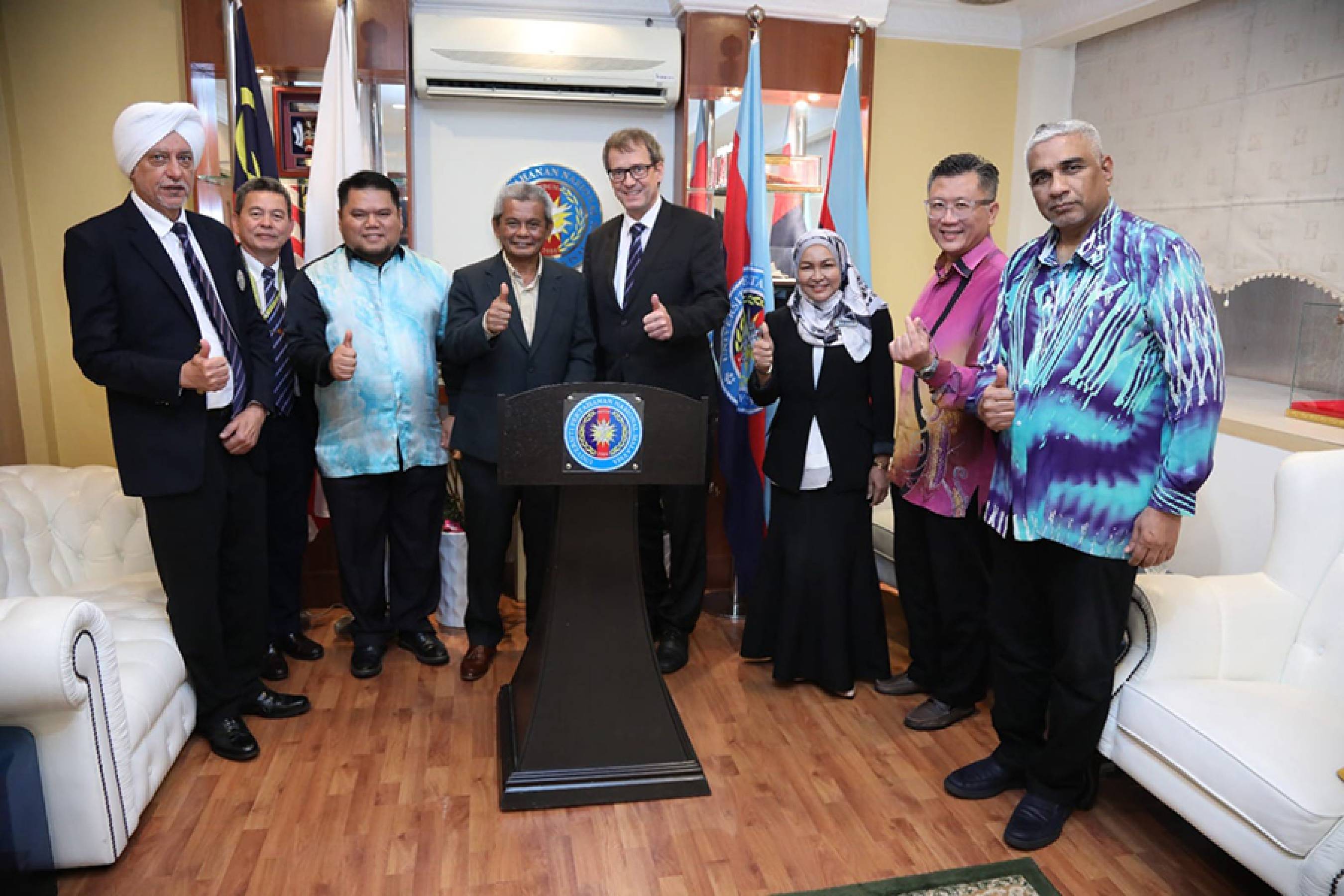 Kunjungan Hormat oleh Prof Dr Stefan Pickl, Kursi Penyelidikan Operasi Jabatan Sains Komputer, Universiti Tentera Persekutuan Jerman Munich