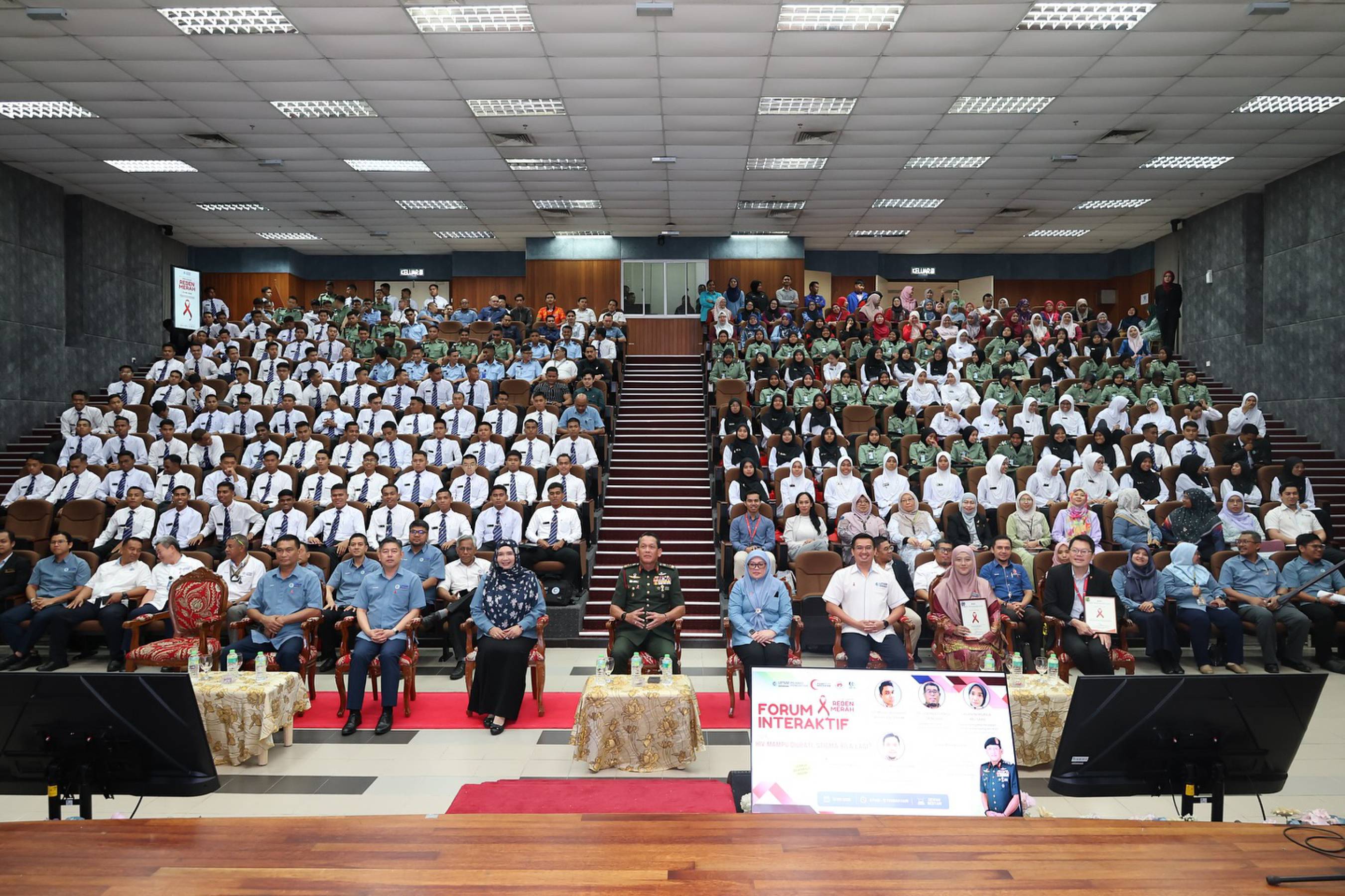 Program Reben Merah “Cakna HIV Kerana Kami Peduli”