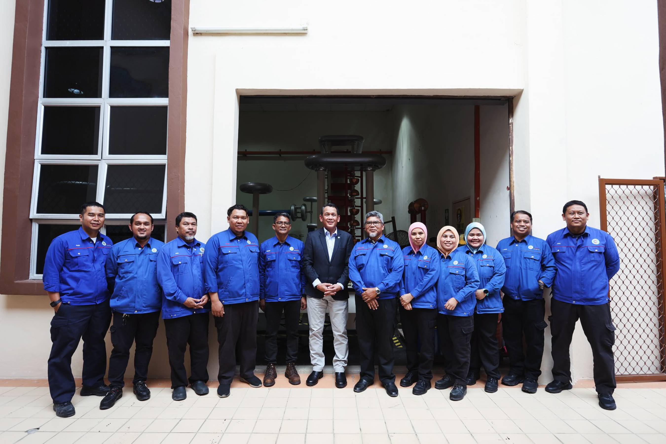 “Bukan sekadar melawat. Tapi menyelami masa depan inovasi UPNM.” Menjejak Nadi Teknologi: Lawatan Susulan Naib Canselor UPNM ke Makmal Kejuruteraan